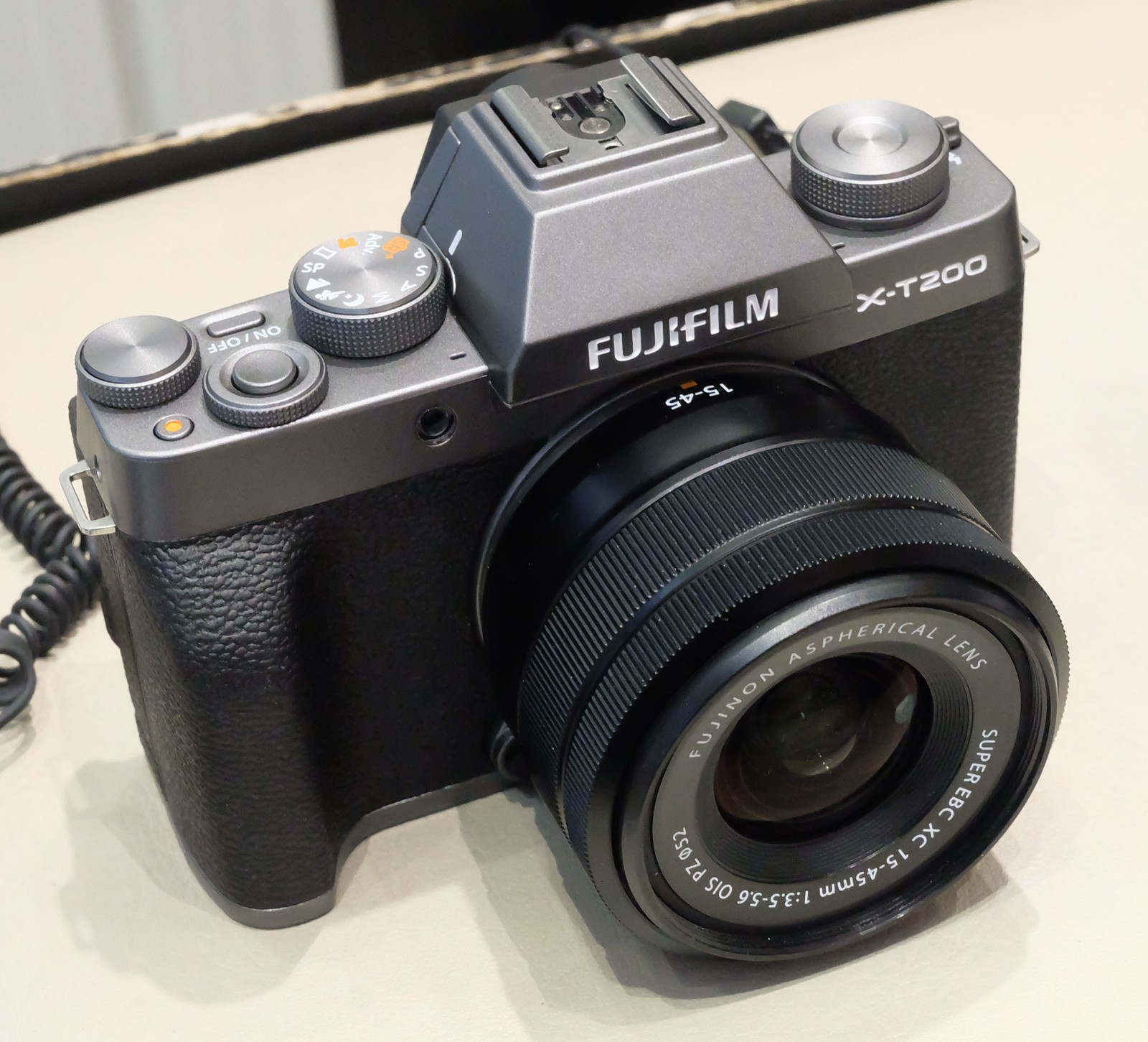 Công thức chỉnh màu máy ảnh Fujifilm XT200 | Trần Huy Camera