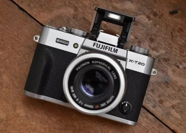Review Fujifilm X-T20 Cho Người Thích Du Lịch – Máy Nhỏ Gọn, Ảnh Chất Lượng Cao   | Trần Huy Camera